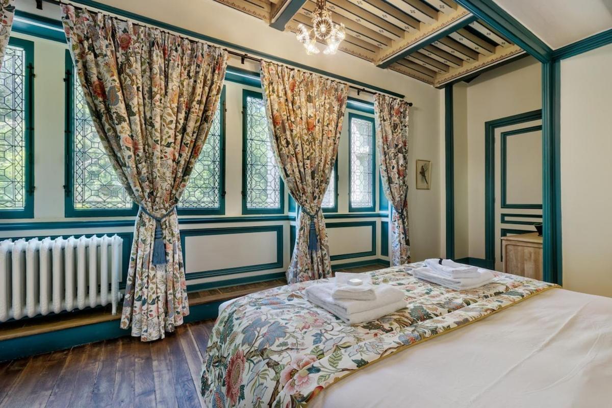 Kasteliades, Chateau De Burnand Dış mekan fotoğraf